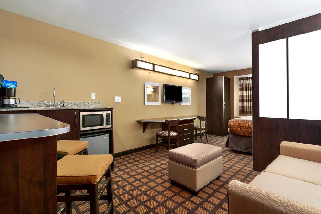 Microtel Inn & Suites By Wyndham Williston Ruang foto